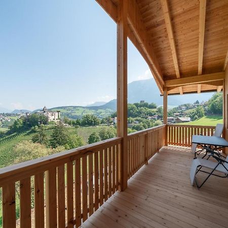 Himml Schlosshof Umes Bagian luar foto